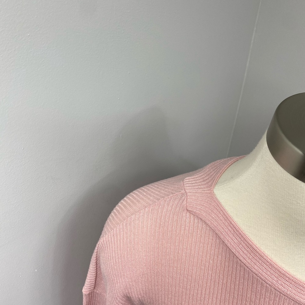 WHBM Pink Ribbed Off Shoulder Sweater - Picture 9 of 16